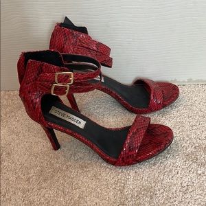 Steve Madden Sandals